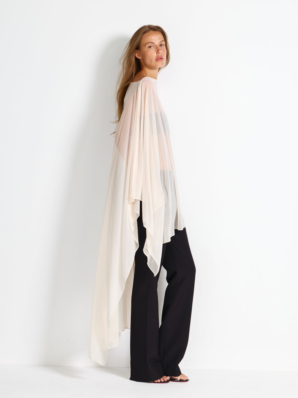 Riley Cape - Ivory