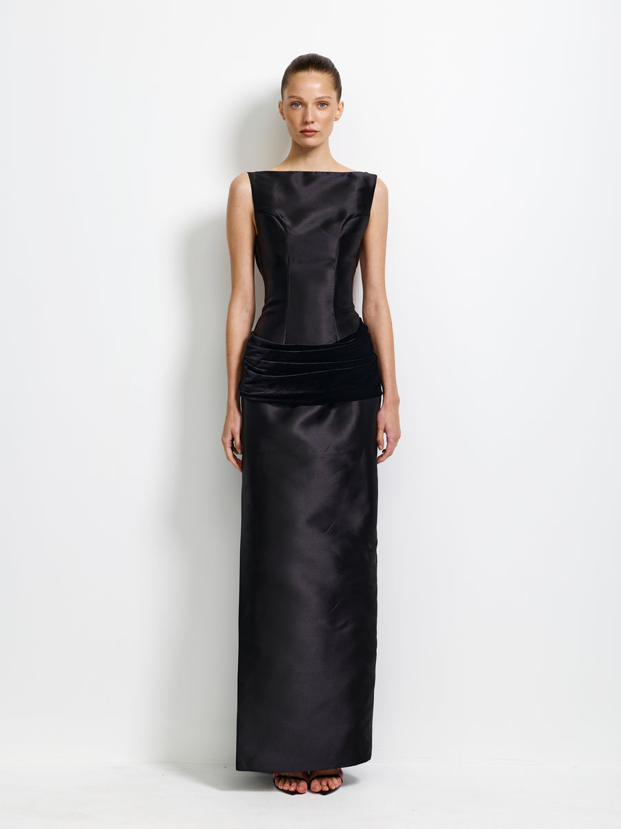 Elowen Gown - Black