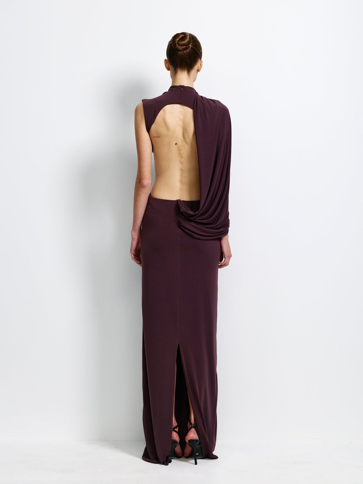 Aleksi Gown - Chocolate Plum - EFFIE KATS