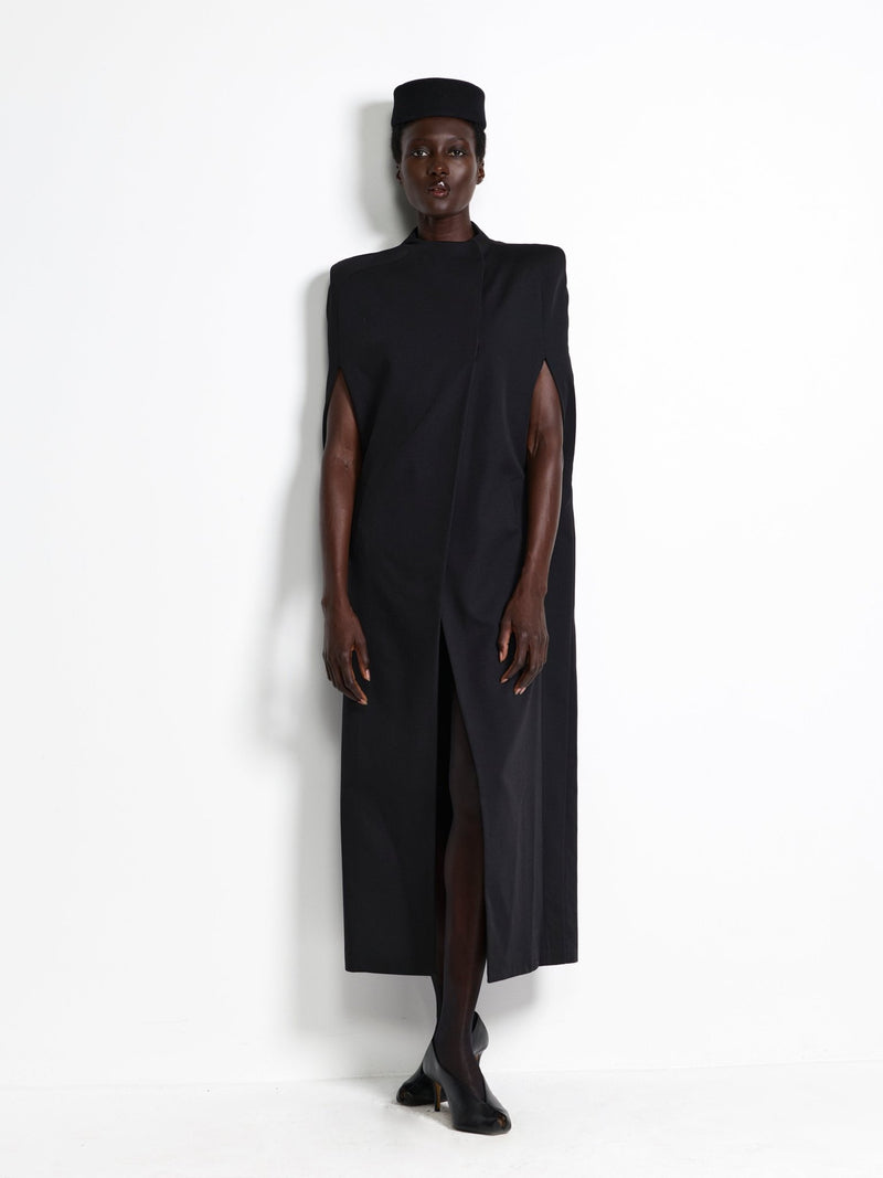 Victtoria Cape - Black - EFFIE KATS