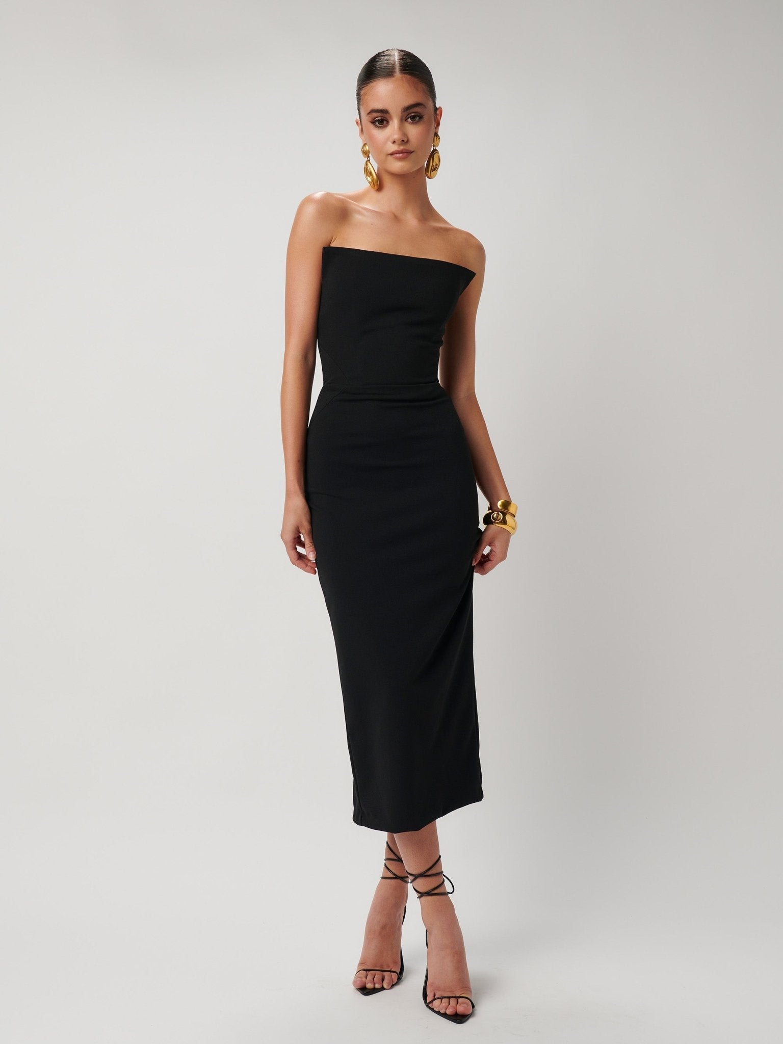 Black crepe outlet gown